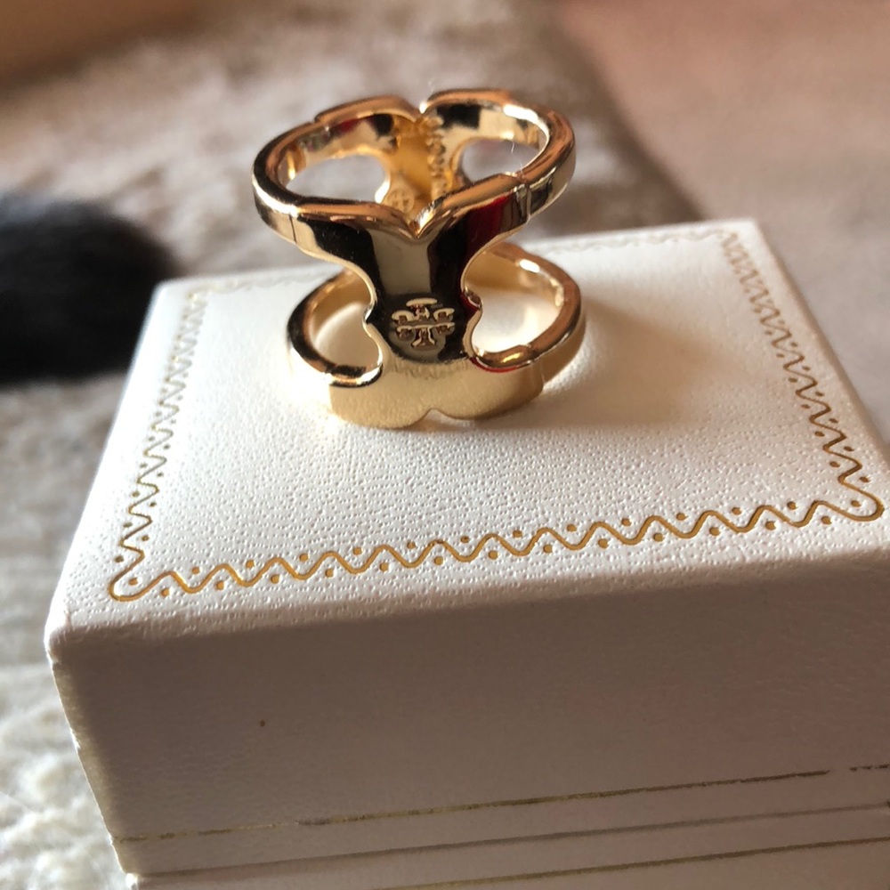 Tory Burch ring